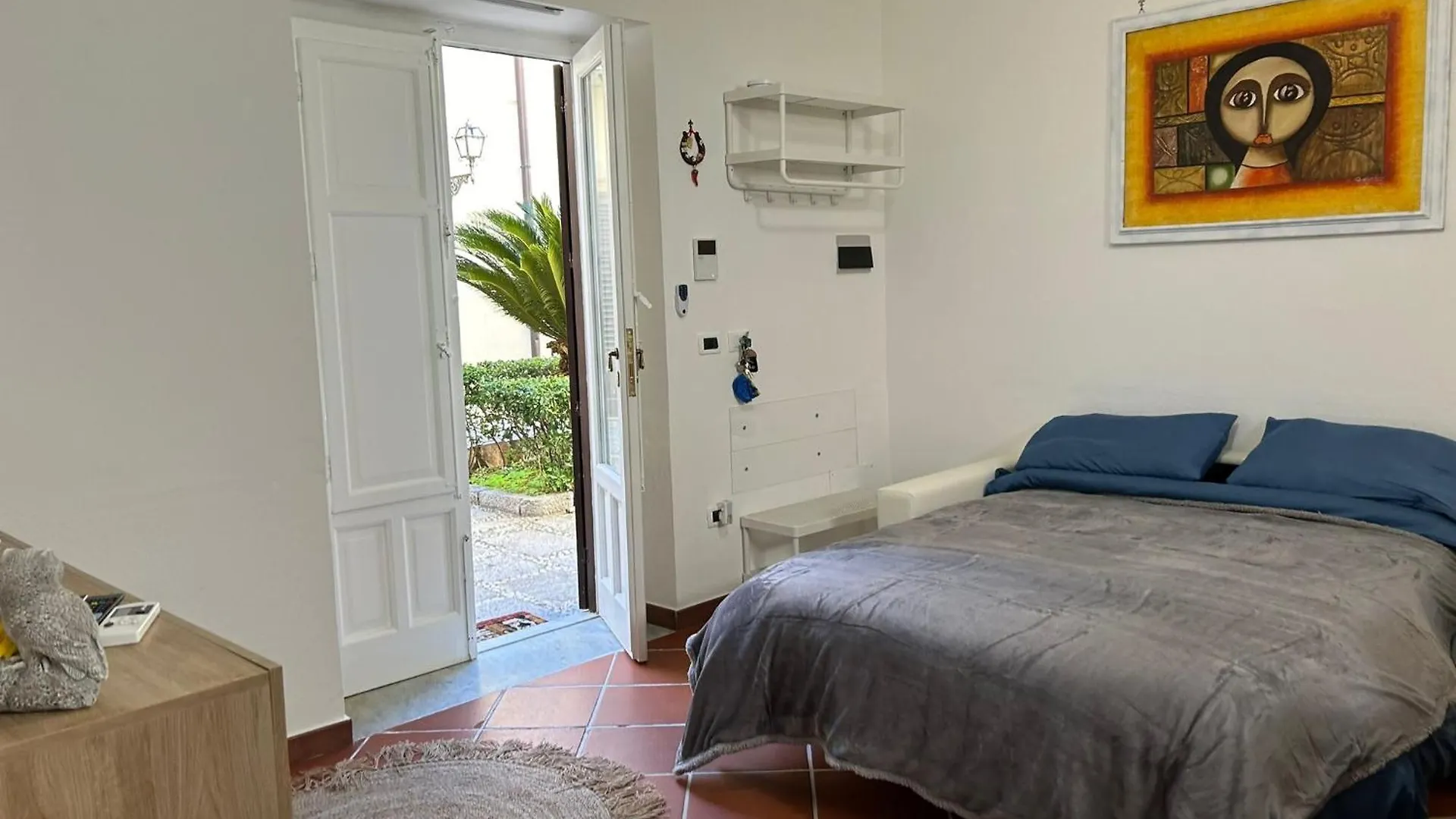 Corte Dei Re Di Palermo Apartment 0*,